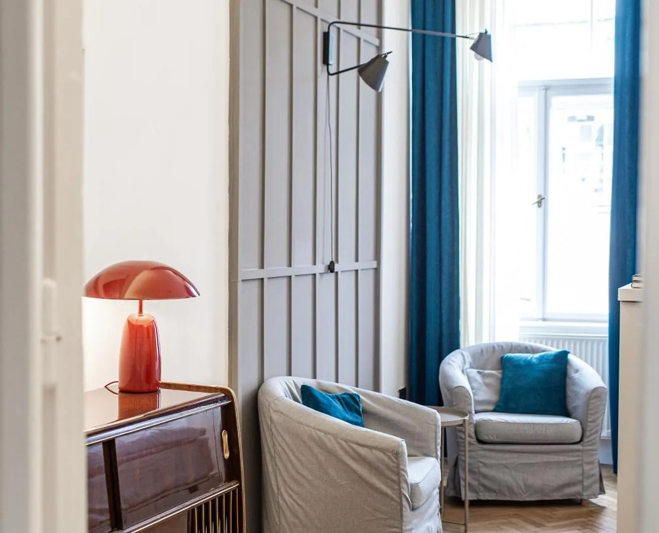 Suite With Parliament View Budapest Hungary