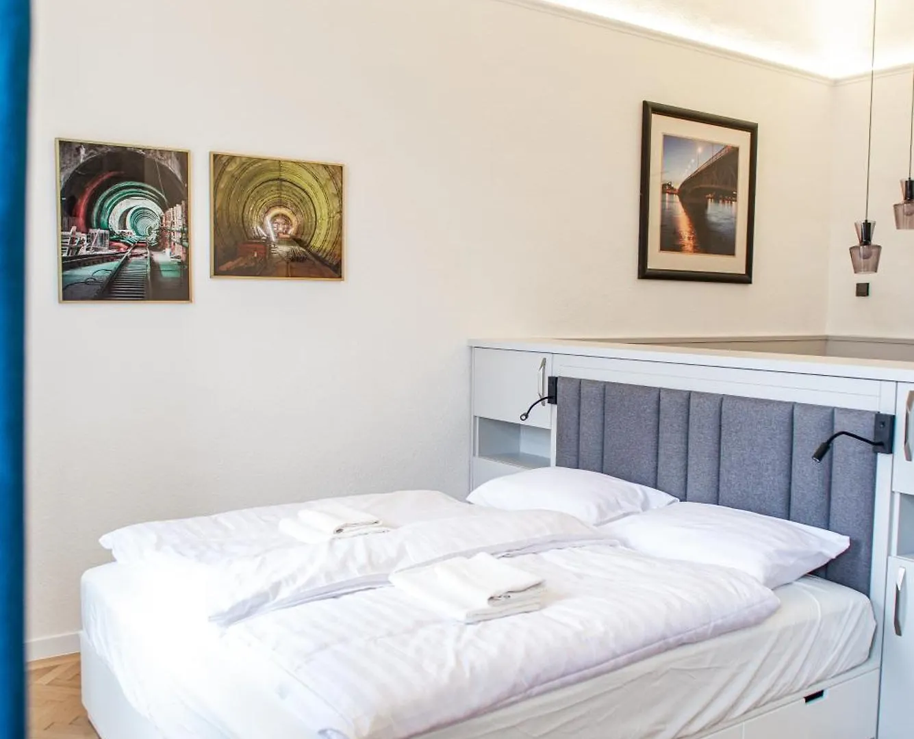 Suite With Parliament View Budapest Apartment
