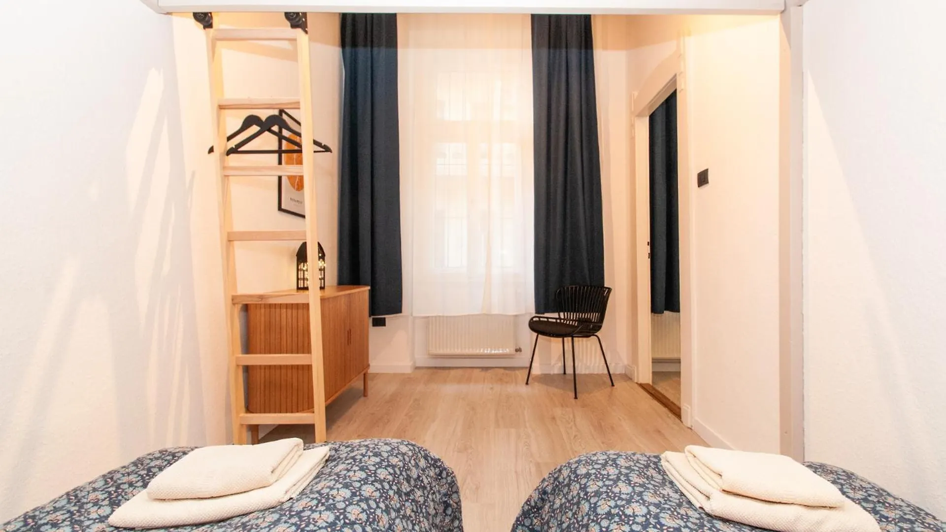 Suite With Parliament View Budapest